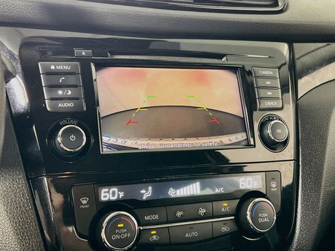 Used 2020 Nissan Rogue Sport SV AWD/4WD image 13