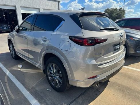 Used 2025 MAZDA CX-5 AWD 2.5 S w/ Premium Plus Pkg image 4