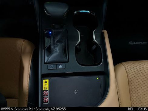Used 2025 Lexus ES 300h w/ Premium Package FWD image 15