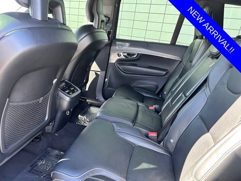 Used 2020 Volvo XC90 T6 R-Design AWD/4WD image 14
