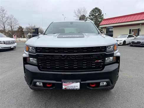 Used 2019 Chevrolet Silverado 1500 Custom Trail Boss w/ Custom Convenience Package image 2