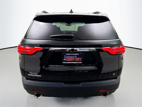Used 2023 Chevrolet Traverse LT image 7