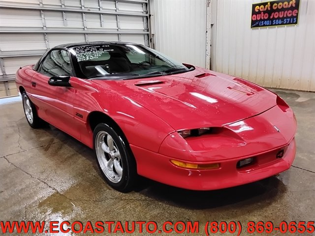 Used 1994 Chevrolet Camaro Z28 RWD image 1