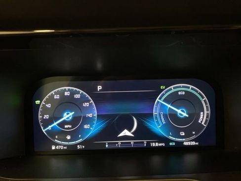 Used 2023 Kia Sorento SX Prestige image 9