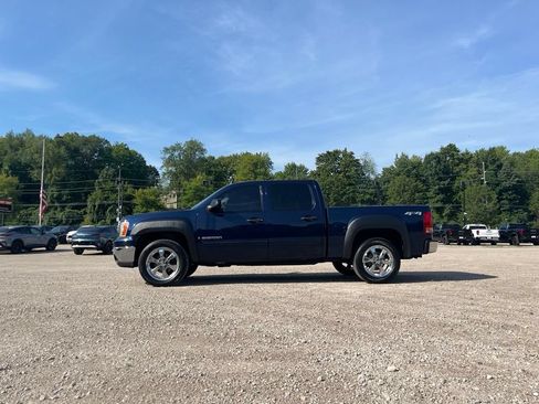 Used 2011 GMC Sierra 1500 SLE w/ Power Tech Package AWD/4WD image 16