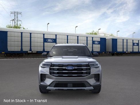 New 2025 Ford Explorer Active image 29