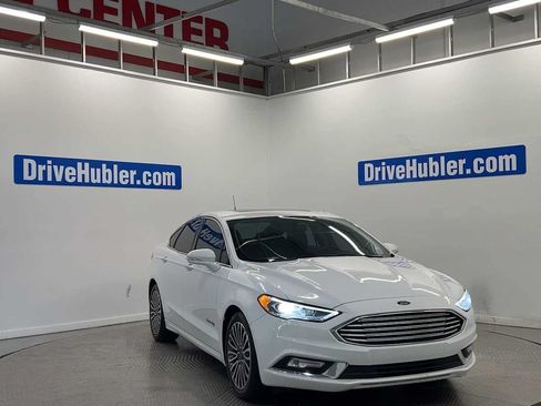 Used 2018 Ford Fusion Titanium FWD image 3