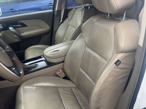 Used 2013 Acura MDX w/ Technology & Entertainment AWD/4WD image 3