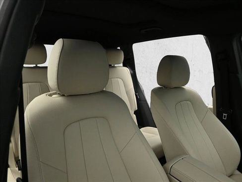 Certified 2026 Mercedes-Benz GLB 250 GLB 250 image 28