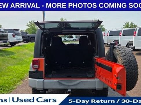Used 2015 Jeep Wrangler Unlimited Sport w/ Quick Order Package 24S AWD/4WD image 10