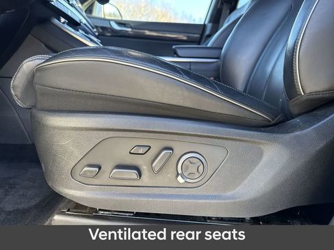 Used 2024 Hyundai Palisade Calligraphy image 13