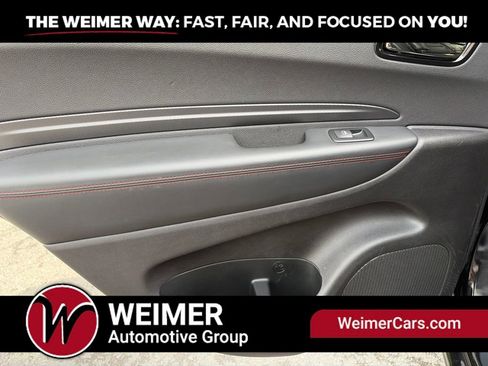 Used 2024 Dodge Durango GT AWD/4WD image 17