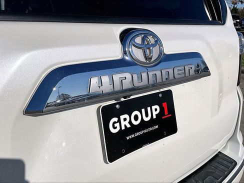 Used 2018 Toyota 4Runner Limited image 27