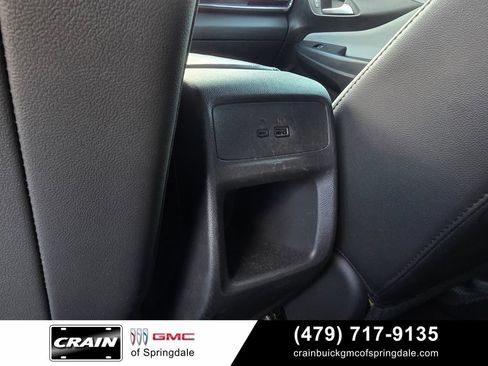 Used 2025 Buick Envista Preferred w/ Convenience I Package FWD image 25
