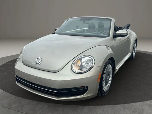 Used 2013 Volkswagen Beetle 2.5 image 27