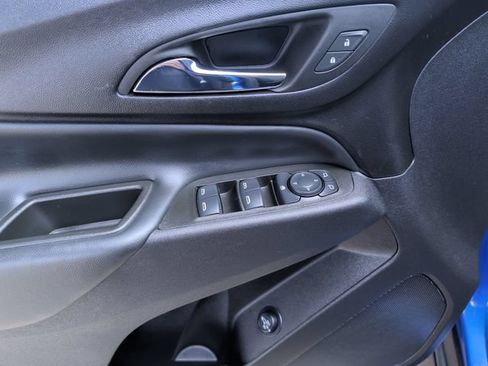 Used 2024 Chevrolet Equinox LT w/ LPO, Cargo Package FWD image 13