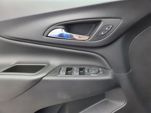 Certified 2024 Chevrolet Equinox LT image 22