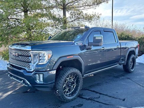 Used 2021 GMC Sierra 2500 Denali w/ Denali Ultimate Package image 3