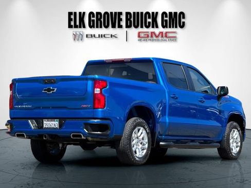 Used 2022 Chevrolet Silverado 1500 RST w/ Convenience Package II AWD/4WD image 4