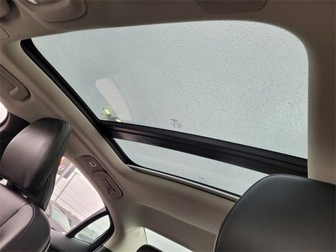 Used 2024 Volvo S60 B5 Core image 9