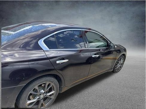 Used 2014 Nissan Maxima 3.5 S w/ Limited Edition Package FWD image 8