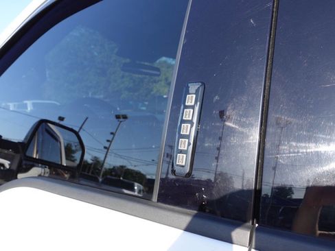 Used 2022 Ford F250 XLT w/ XLT Value Package image 10