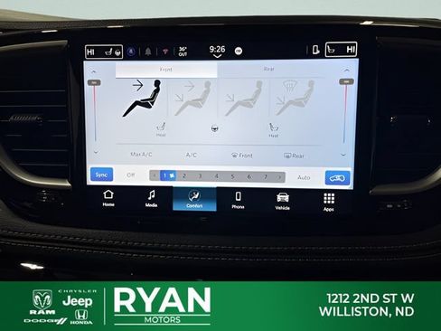 New 2026 Chrysler Pacifica Select AWD/4WD image 26