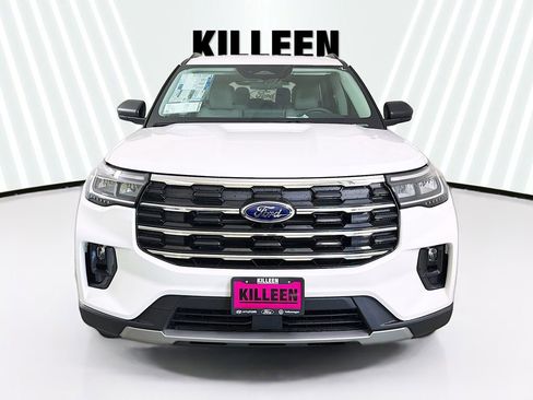 New 2025 Ford Explorer Active w/ Active Comfort Package image 2
