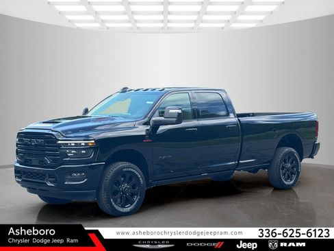 New 2025 RAM 2500 Laramie AWD/4WD image 1