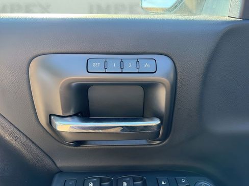 Used 2017 GMC Sierra 1500 SLT AWD/4WD image 12