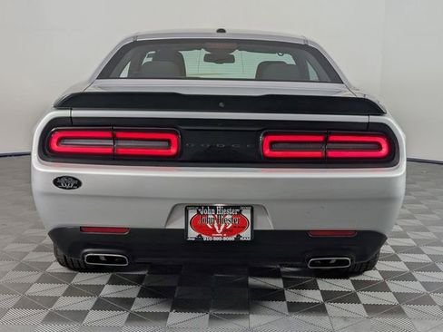 Certified 2023 Dodge Challenger SXT w/ Blacktop Package image 6