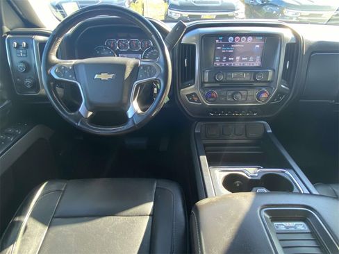 Used 2017 Chevrolet Silverado 1500 LTZ Z71 w/ LTZ Plus Package image 11