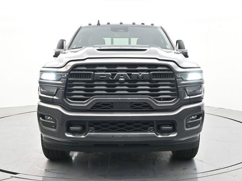 New 2026 RAM 2500 Tradesman AWD/4WD image 2