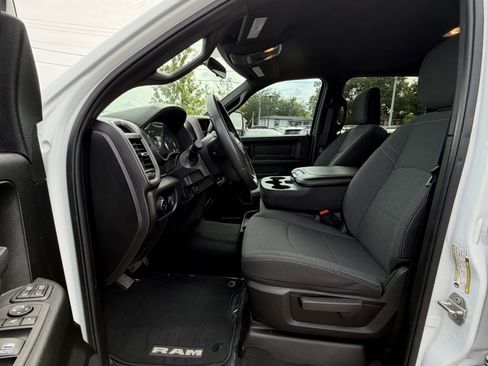 Certified 2024 RAM 3500 Tradesman w/ Towing Technology Group AWD/4WD image 11