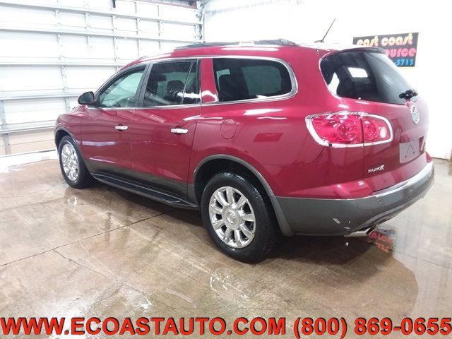 Used 2011 Buick Enclave CXL FWD image 6