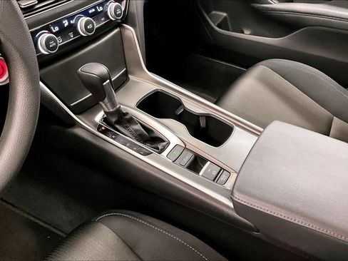 Used 2022 Honda Accord LX image 16