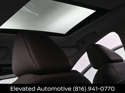 Certified 2026 Nissan Murano Platinum w/ Cargo Package AWD/4WD image 22