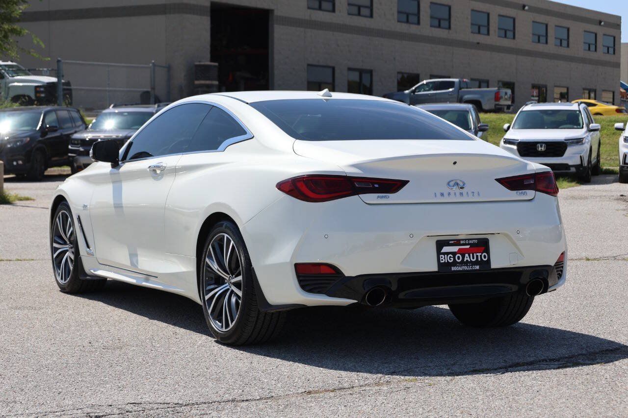 Used 2020 INFINITI Q60 3.0t Luxe w/ Essential Package AWD/4WD image 11