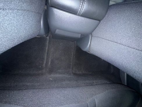 Certified 2023 Nissan Sentra S image 32