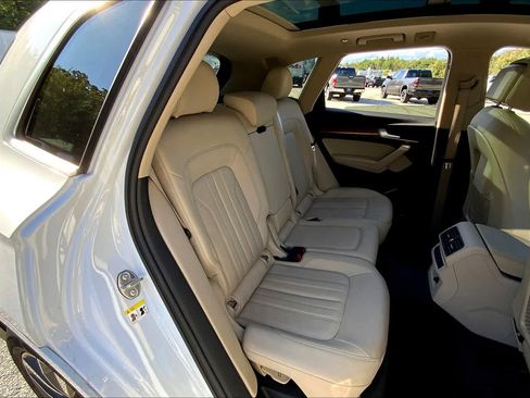 Used 2021 Audi Q5 2.0T Premium Plus AWD/4WD image 20