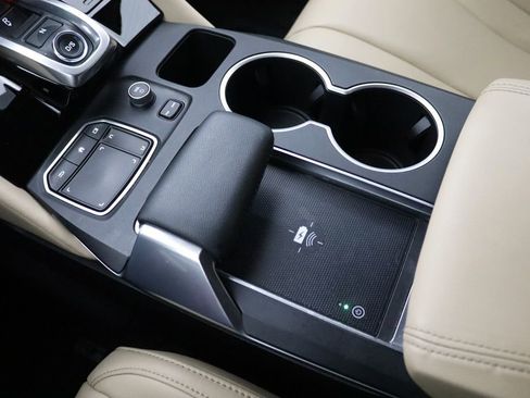 Used 2023 Acura MDX SH-AWD image 25