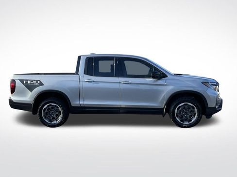 Certified 2025 Honda Ridgeline Sport+ image 7