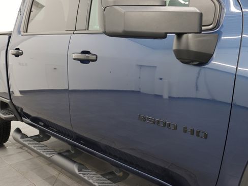 Used 2023 Chevrolet Silverado 3500 LTZ w/ LTZ Plus Package image 30