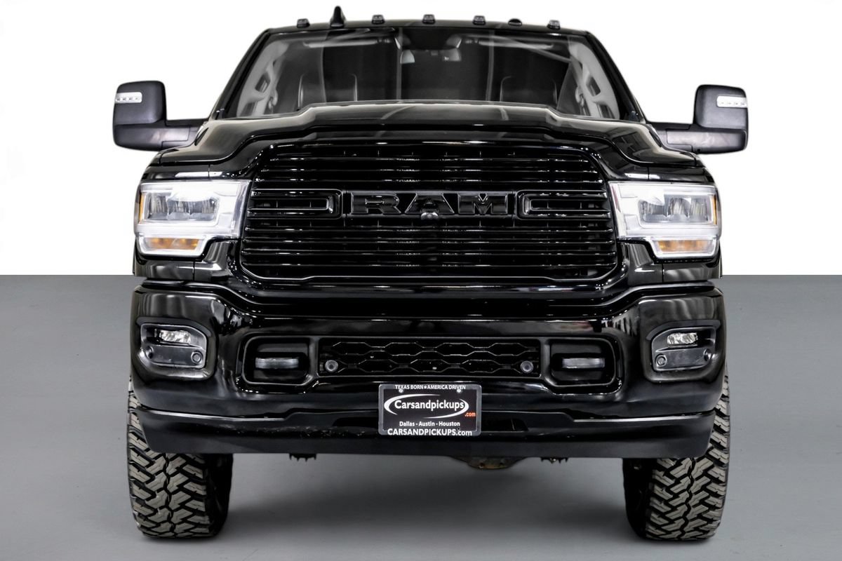 Used 2024 RAM 3500 Laramie w/ Towing Technology Group AWD/4WD image 3