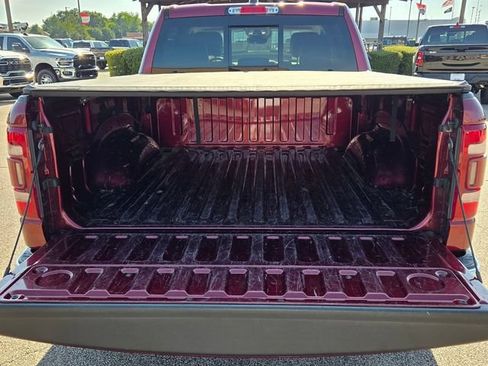 Used 2022 RAM 1500 Laramie AWD/4WD image 12