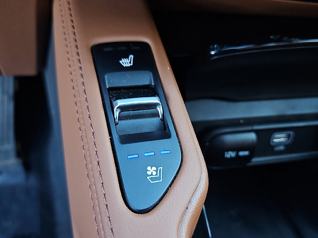 Used 2024 Kia Telluride EX X-Line AWD/4WD image 29