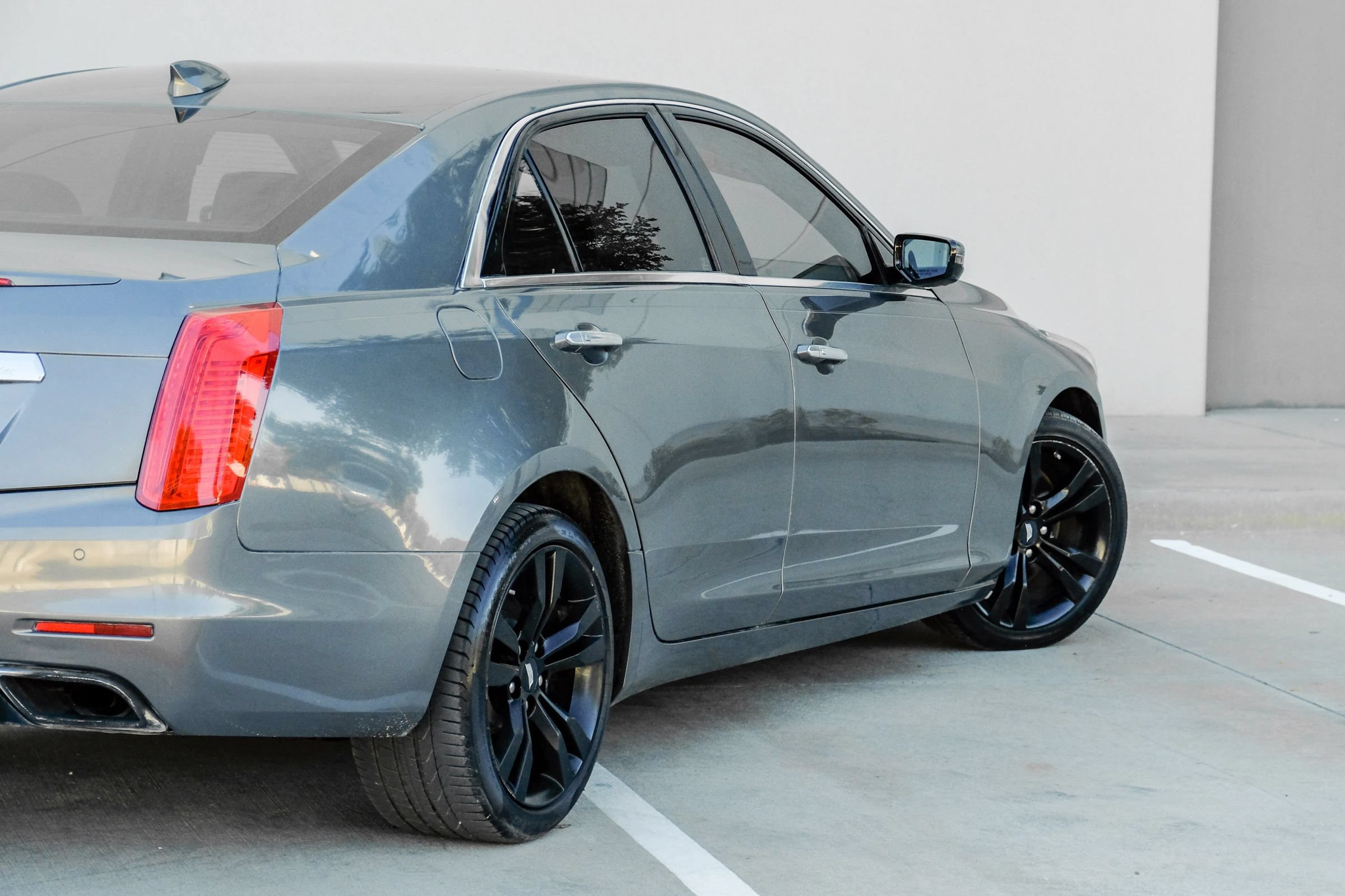 Used 2016 Cadillac CTS Vsport RWD image 13