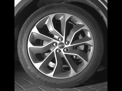 Used 2021 Lincoln Nautilus Reserve FWD image 10