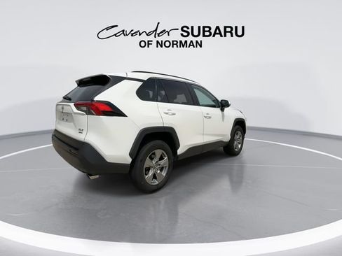 Used 2025 Toyota RAV4 XLE AWD/4WD image 9