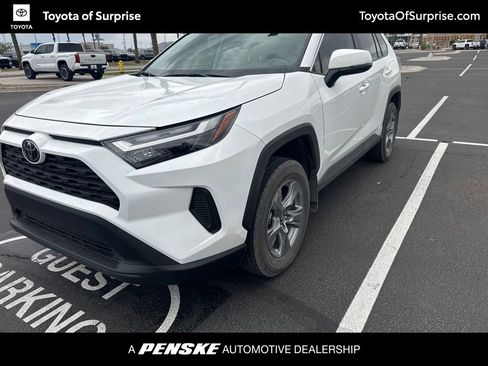 Used 2025 Toyota RAV4 XLE w/ Convenience Package AWD/4WD image 1